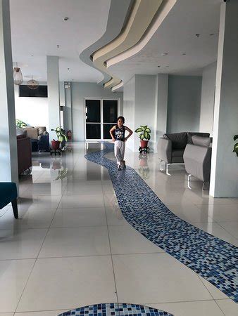 Hotels in Iligan from $17 .